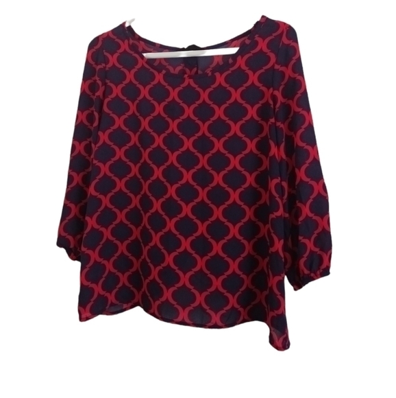 PEACH LOVE California Navy blue and red patterned button down back top - Picture 4 of 6